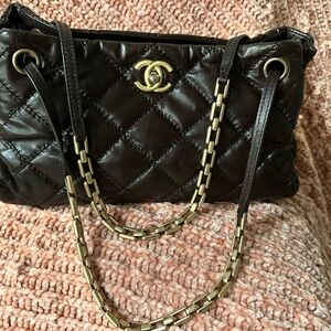 Vintage Chanel CC Matelasse Tote Bag